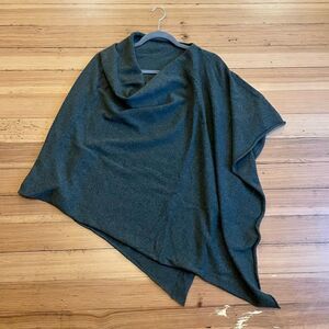 Pink Pineapple cashmere poncho/topper. Heathered loden green. O/S.
